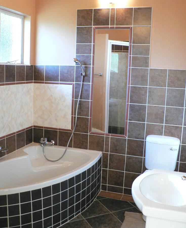 House Ebony B&B Newcastle Luaran gambar