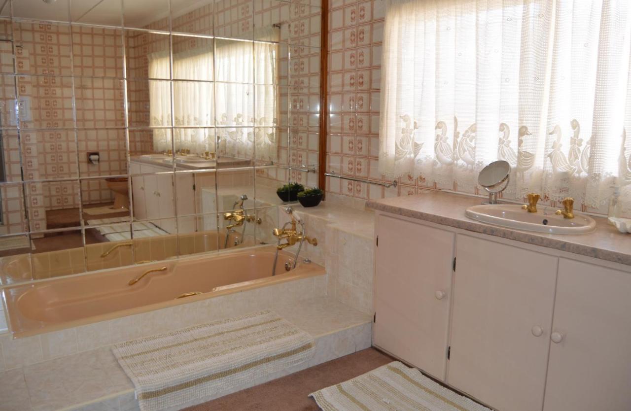 House Ebony B&B Newcastle Luaran gambar
