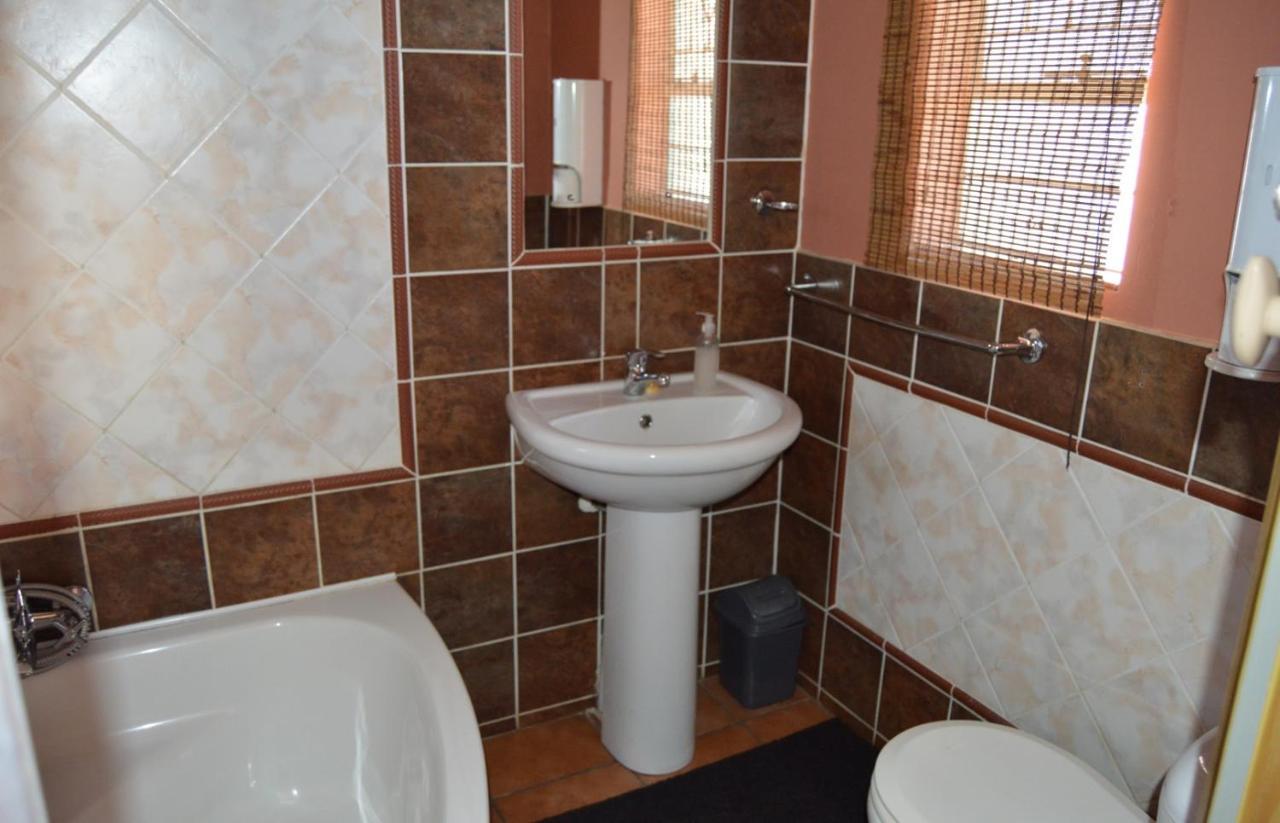 House Ebony B&B Newcastle Luaran gambar